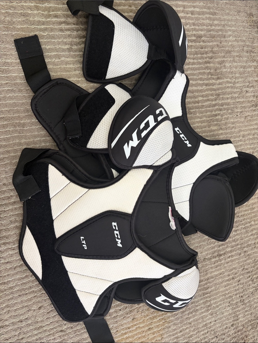 HOCKEY - Shoulder Pads for Kids